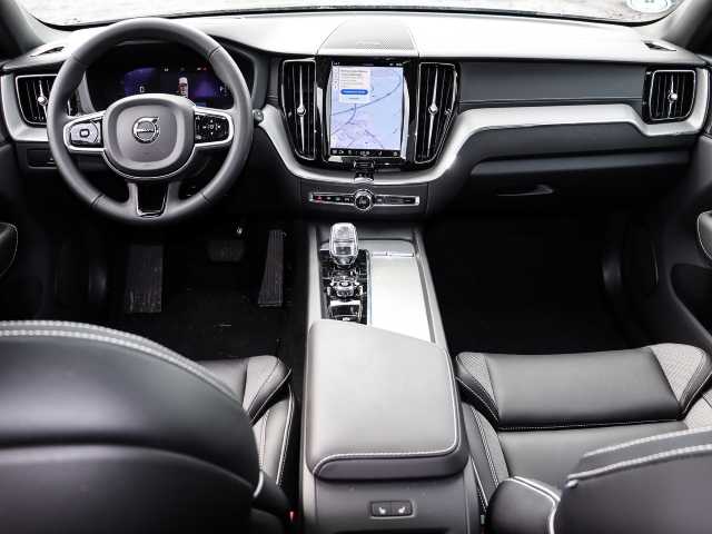 Volvo  Ultimate Dark Recharge Plug-In Hybrid AWD T8 Twin Engine EU6d Allrad HUD StandHZ