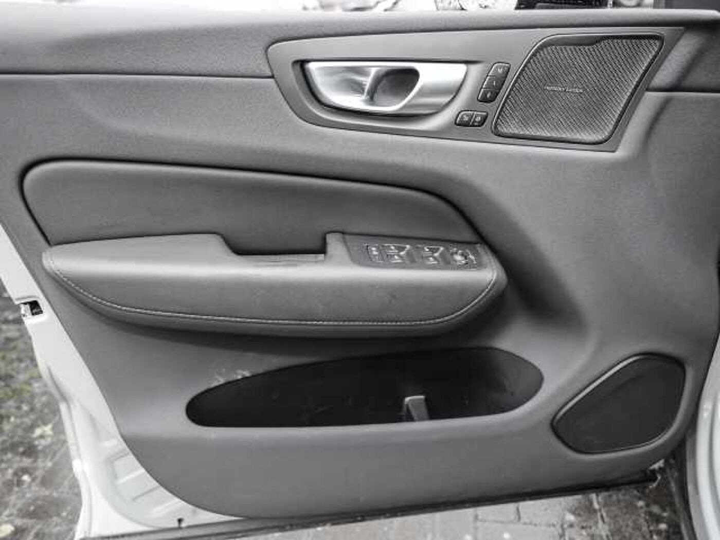 Volvo  Ultimate Dark Recharge Plug-In Hybrid AWD T8 Twin Engine EU6d Allrad HUD StandHZ