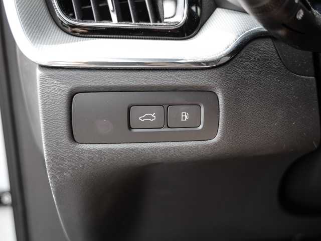 Volvo  Ultimate Dark Recharge Plug-In Hybrid AWD T8 Twin Engine EU6d Allrad HUD StandHZ