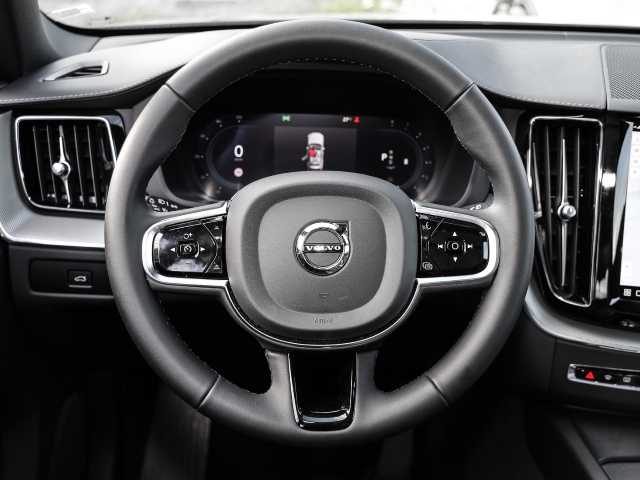 Volvo  Ultimate Dark AWD B5 Benzin EU6d Allrad HUD StandHZG Leder digitales Cockpit Mem