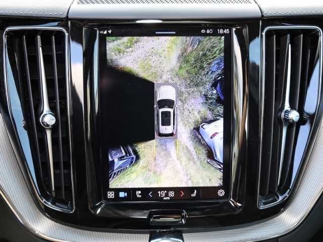 Volvo  Ultimate Dark 2WD B4 Diesel EU6d HUD AD digitales Cockpit Memory Sitze Soundsyst