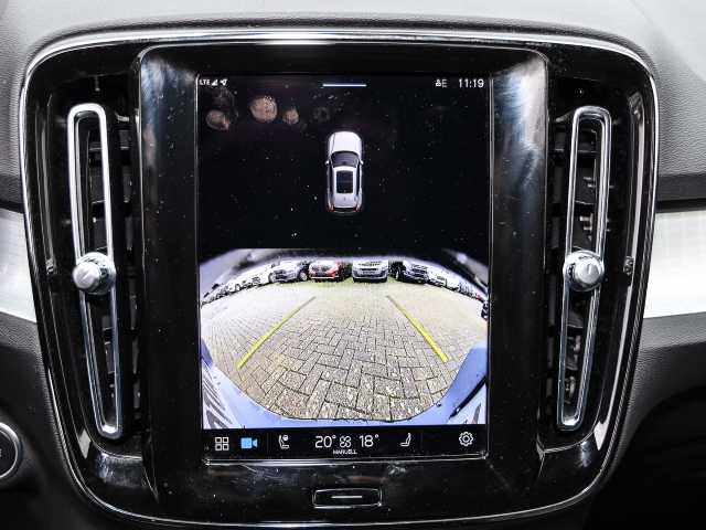 Volvo  Plus Dark 2WD B3 EU6d digitales Cockpit Memory Sitze Soundsystem HarmanKardon LE