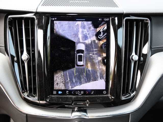 Volvo  Ultimate Dark Recharge Plug-In Hybrid AWD T8 Twin Engine EU6d Allrad HUD StandHZ