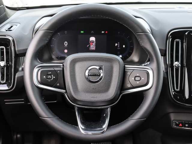Volvo  Plus Dark 2WD B4 EU6d digitales Cockpit Memory Sitze Soundsystem HarmanKardon 36