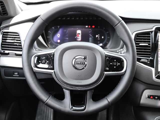 Volvo  Plus Dark AWD B5 Diesel EU6d 7-Sitzer Allrad AD StandHZG Leder digitales Cockpit