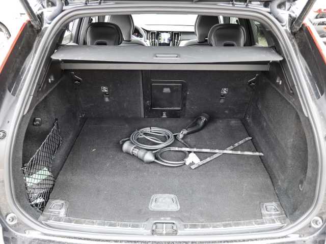 Volvo  Plus Dark Recharge Plug-In Hybrid AWD T6 Twin Engine EU6d Allrad StandHZG digita