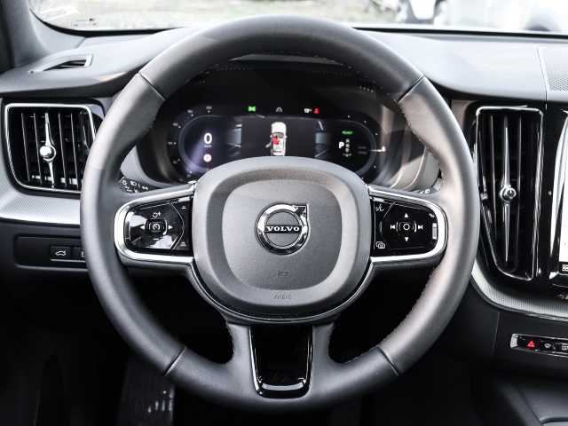 Volvo  Plus Dark Recharge Plug-In Hybrid AWD T6 Twin Engine EU6d Allrad StandHZG digita