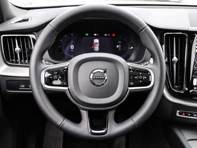 Volvo  Plus Dark Recharge Plug-In Hybrid AWD T8 Twin Engine EU6e Allrad StandHZG digita