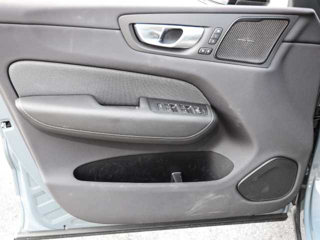 Volvo  Plus Dark Recharge Plug-In Hybrid AWD T6 Twin Engine EU6d Allrad StandHZG digita