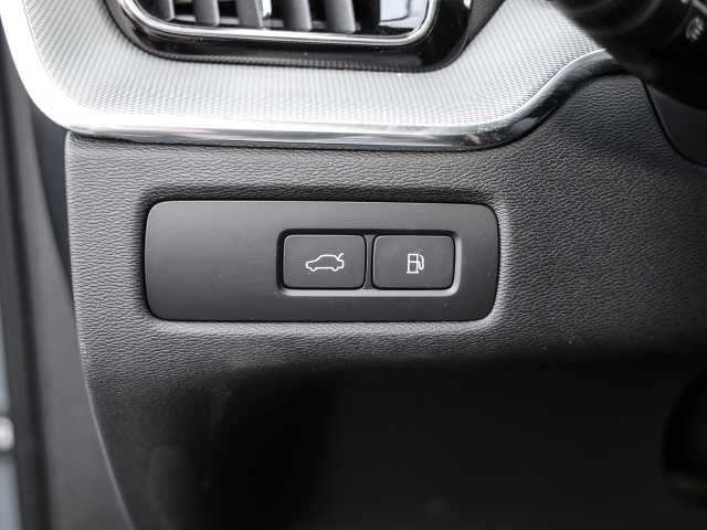 Volvo  Plus Dark Recharge Plug-In Hybrid AWD T6 Twin Engine EU6d Allrad StandHZG digita