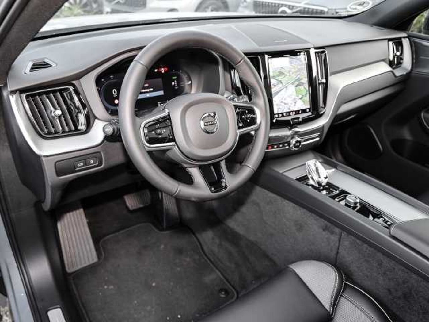 Volvo  Plus Dark Recharge Plug-In Hybrid AWD T6 Twin Engine EU6d Allrad StandHZG digita