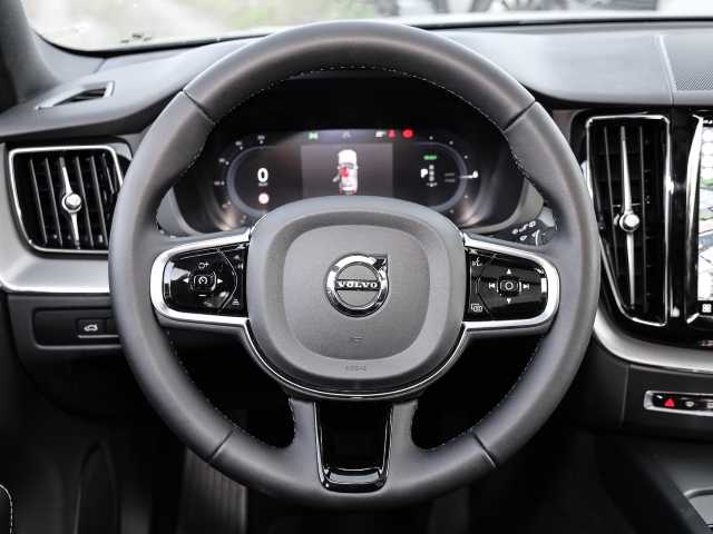 Volvo  Plus Dark Recharge Plug-In Hybrid AWD T6 Twin Engine EU6d Allrad StandHZG digita