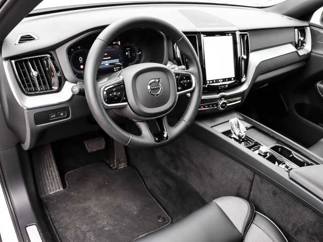 Volvo  Plus Dark Recharge Plug-In Hybrid AWD T8 Twin Engine EU6e Allrad StandHZG digita