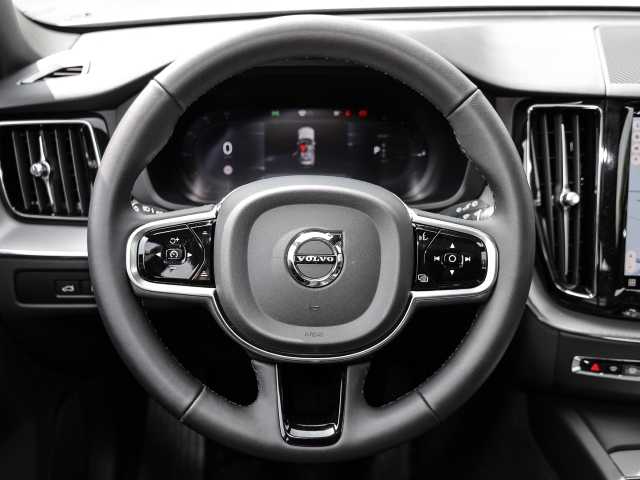 Volvo  Plus Dark Recharge Plug-In Hybrid AWD T8 Twin Engine EU6e Allrad StandHZG digita