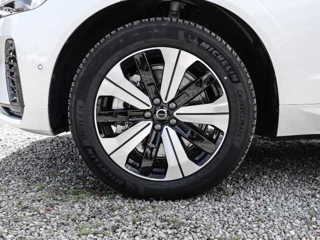 Volvo  Plus Dark Recharge Plug-In Hybrid AWD T8 Twin Engine EU6e Allrad StandHZG digita