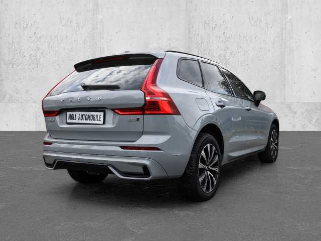 Volvo  Plus Dark AWD B5 Benzin EU6d Allrad Leder digitales Cockpit Memory Sitze Soundsy
