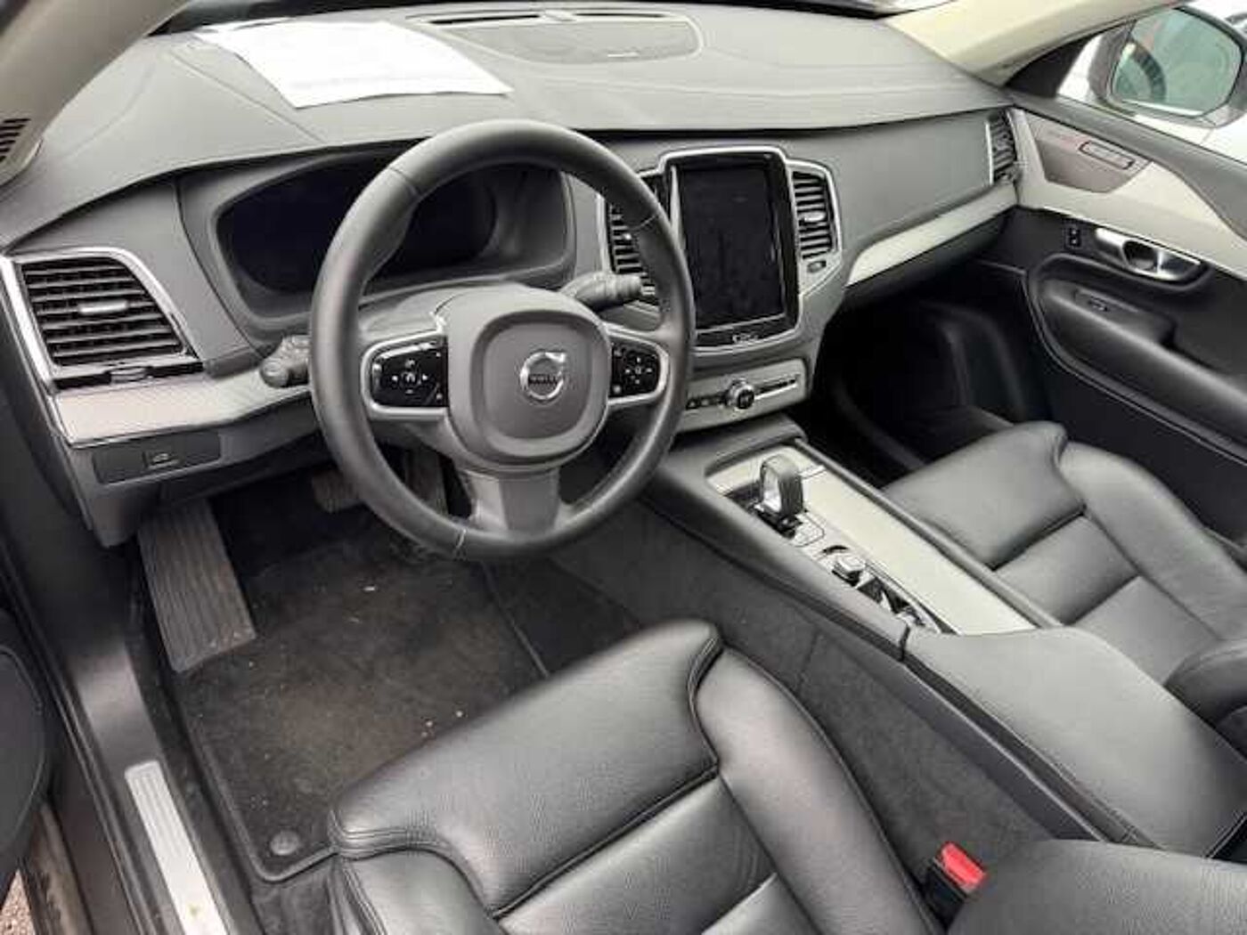 Volvo  Plus Bright AWD B5 Diesel EU6d 7-Sitzer Allrad StandHZG AHK digitales Cockpit Me