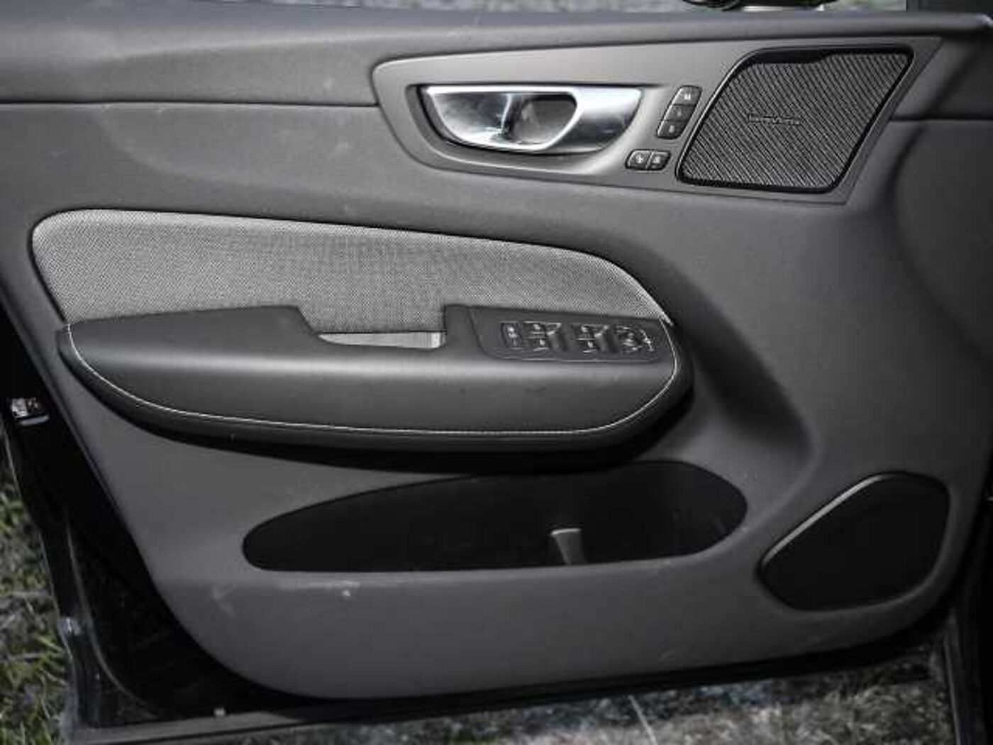 Volvo  Plus Dark Recharge Plug-In Hybrid AWD T8 Twin Engine EU6d Allrad StandHZG digita