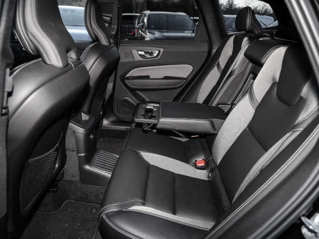 Volvo  Plus Dark Recharge Plug-In Hybrid AWD T8 Twin Engine EU6d Allrad StandHZG digita