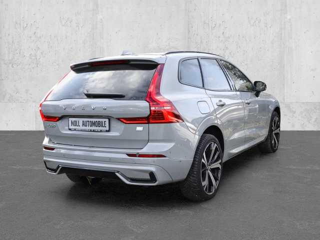 Volvo  Ultimate Dark Recharge Plug-In Hybrid AWD T8 Twin Engine EU6d Allrad HUD StandHZ