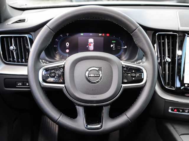 Volvo  Ultimate Dark Recharge Plug-In Hybrid AWD T8 Twin Engine EU6d Allrad HUD StandHZ