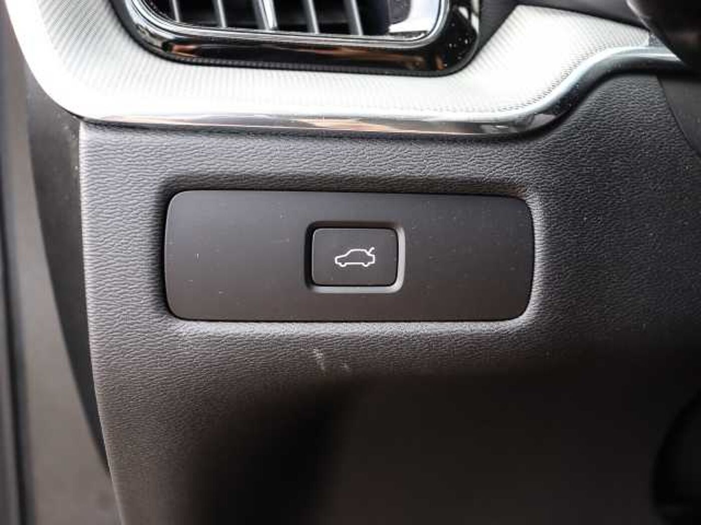 Volvo  Ultimate Dark AWD B4 Diesel EU6d Allrad HUD AD StandHZG digitales Cockpit Memory
