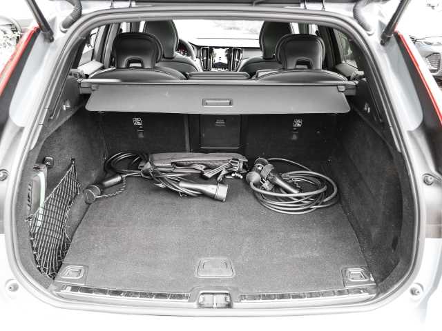 Volvo  Ultimate Dark Recharge Plug-In Hybrid AWD T8 Twin Engine EU6d Allrad HUD StandHZ