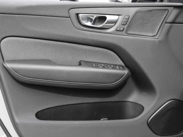 Volvo  Plus Dark Recharge Plug-In Hybrid AWD T8 Twin Engine EU6d Allrad StandHZG digita