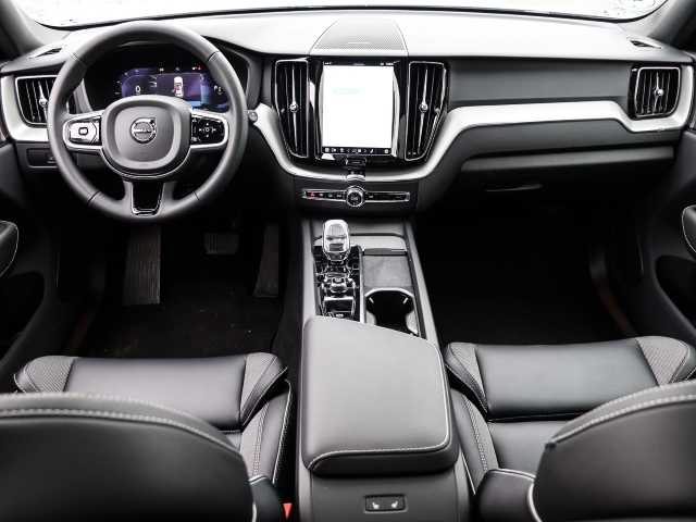 Volvo  Plus Dark Recharge Plug-In Hybrid AWD T8 Twin Engine EU6d Allrad StandHZG digita