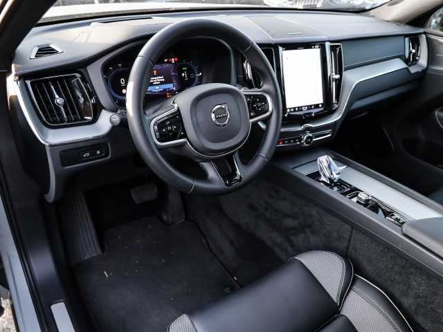 Volvo  Ultimate Dark Recharge Plug-In Hybrid AWD T8 Twin Engine EU6d Allrad HUD StandHZ