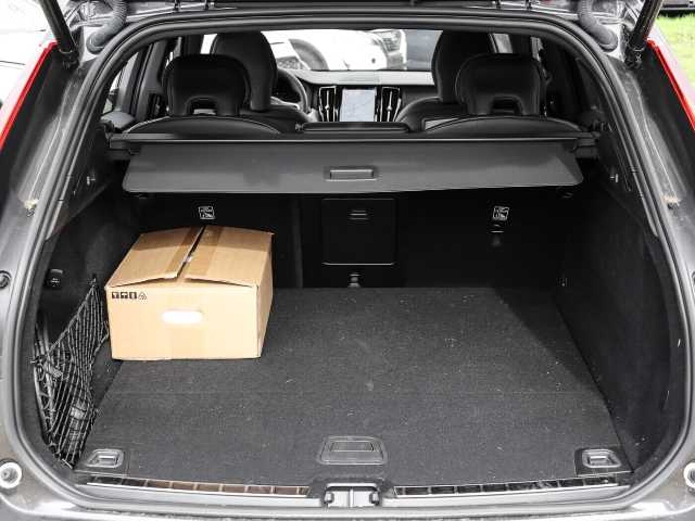 Volvo  Plus Dark Recharge Plug-In Hybrid AWD T8 Twin Engine EU6d Allrad StandHZG digita