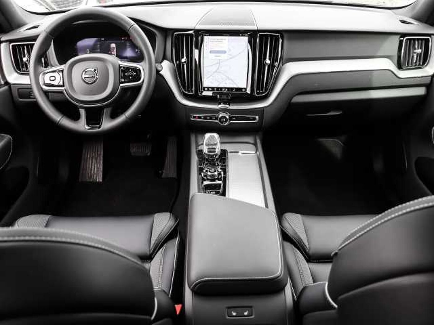 Volvo  Plus Dark Recharge Plug-In Hybrid AWD T8 Twin Engine EU6d Allrad StandHZG digita