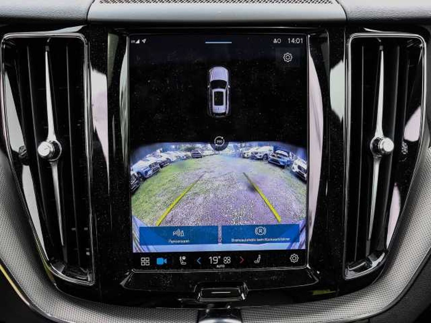 Volvo  Plus Dark Recharge Plug-In Hybrid AWD T8 Twin Engine EU6d Allrad StandHZG digita