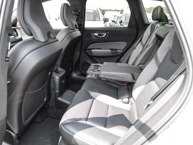 Volvo  Plus Dark Recharge Plug-In Hybrid AWD T6 Twin Engine EU6d Allrad StandHZG digita