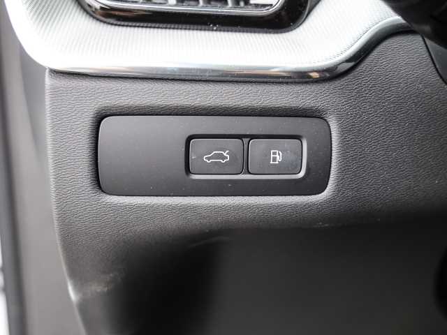 Volvo  Plus Dark Recharge Plug-In Hybrid AWD T6 Twin Engine EU6d Allrad StandHZG digita