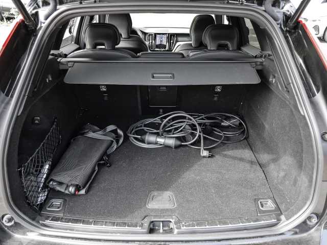 Volvo  Plus Dark Recharge Plug-In Hybrid AWD T6 Twin Engine EU6d Allrad StandHZG digita