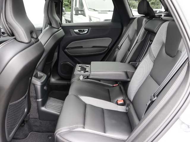 Volvo  Plus Dark Recharge Plug-In Hybrid AWD T6 Twin Engine EU6d Allrad StandHZG digita