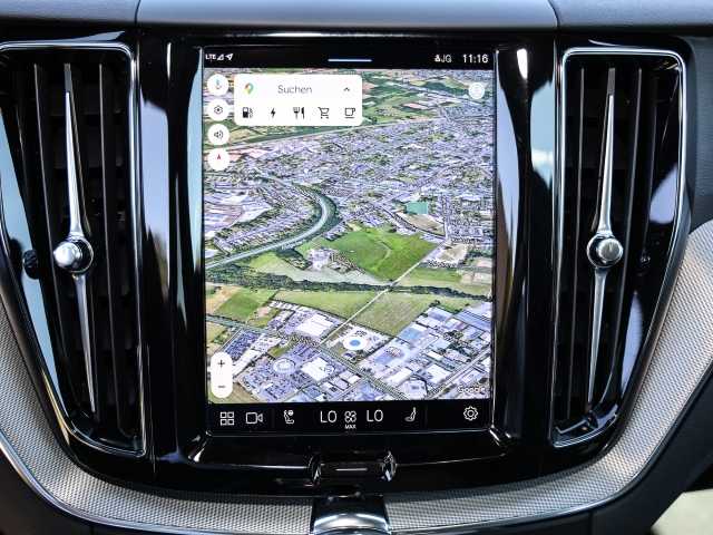 Volvo  Plus Dark Recharge Plug-In Hybrid AWD T8 Twin Engine EU6d Allrad StandHZG digita