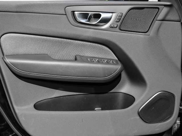 Volvo  Plus Dark Recharge Plug-In Hybrid AWD T8 Twin Engine EU6d Allrad StandHZG digita
