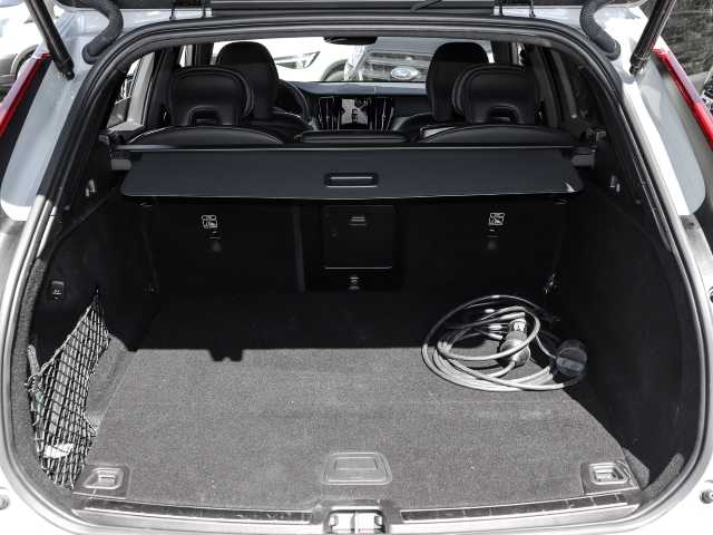 Volvo  Plus Dark Recharge Plug-In Hybrid AWD T6 Twin Engine EU6d Allrad StandHZG digita