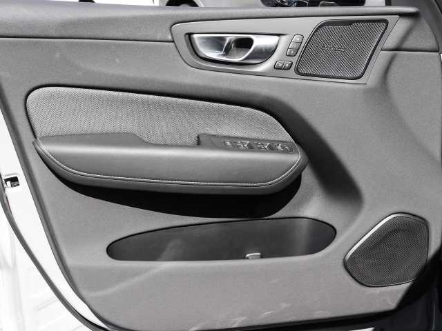 Volvo  Plus Dark Recharge Plug-In Hybrid AWD T6 Twin Engine EU6d Allrad StandHZG digita