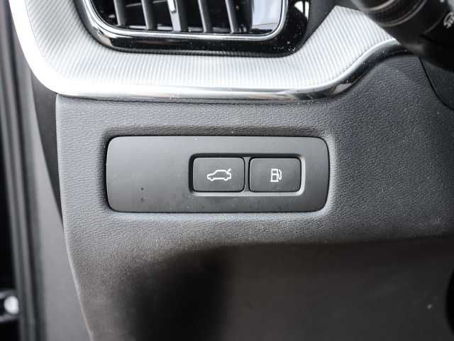 Volvo  Plus Dark Recharge Plug-In Hybrid AWD T6 Twin Engine EU6d Allrad StandHZG digita