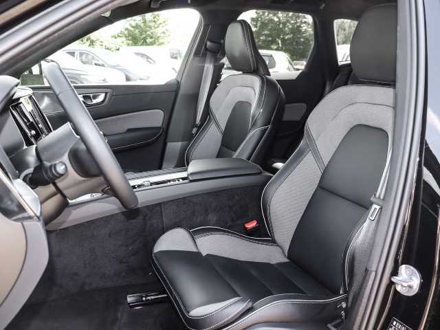 Volvo  Plus Dark Recharge Plug-In Hybrid AWD T6 Twin Engine EU6d Allrad StandHZG digita