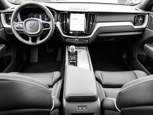 Volvo  Plus Dark Recharge Plug-In Hybrid AWD T6 Twin Engine EU6d Allrad StandHZG digita