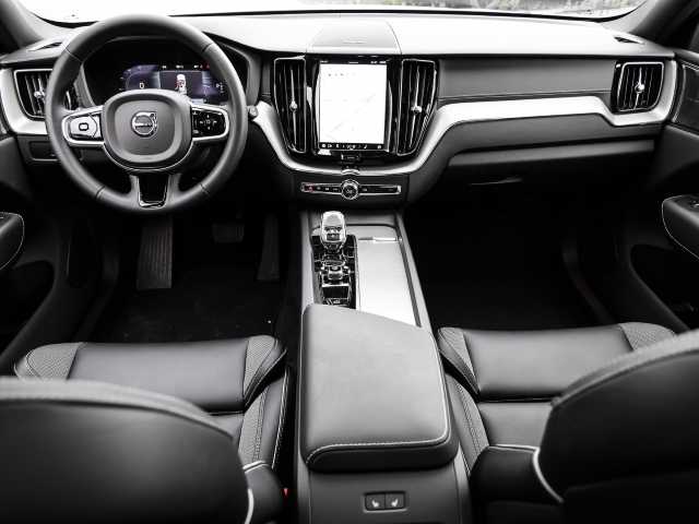 Volvo  Ultimate Dark Recharge Plug-In Hybrid AWD T8 Twin Engine EU6d Allrad HUD StandHZ
