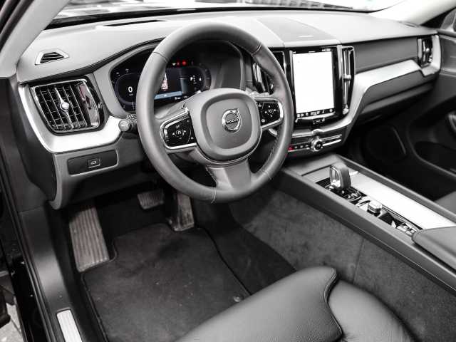 Volvo  Ultimate Dark 2WD B4 Diesel EU6d HUD AD digitales Cockpit Memory Sitze Soundsyst