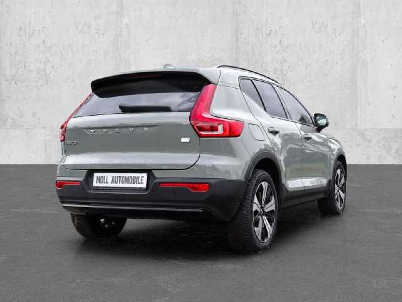 Volvo  Plus Dark Recharge Plug-In Hybrid 2WD T4 Twin Engine EU6d StandHZG Navi digitale