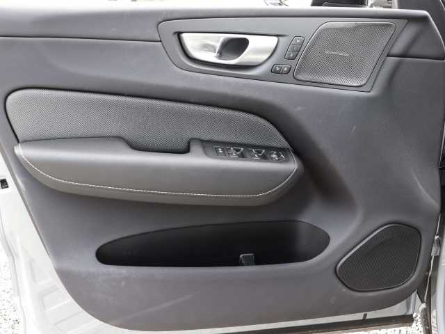 Volvo  R Design Plus Dark Recharge Plug-In Hybrid AWD T6 Twin Engine EU6d Allrad StandH