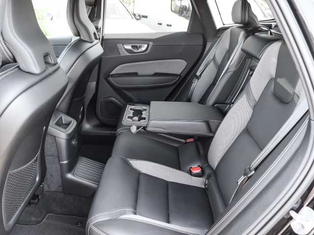 Volvo  Plus Dark Recharge Plug-In Hybrid AWD T6 Twin Engine EU6d Allrad StandHZG digita