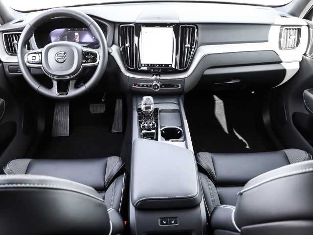 Volvo  Plus Dark Recharge Plug-In Hybrid AWD T6 Twin Engine EU6d Allrad StandHZG digita